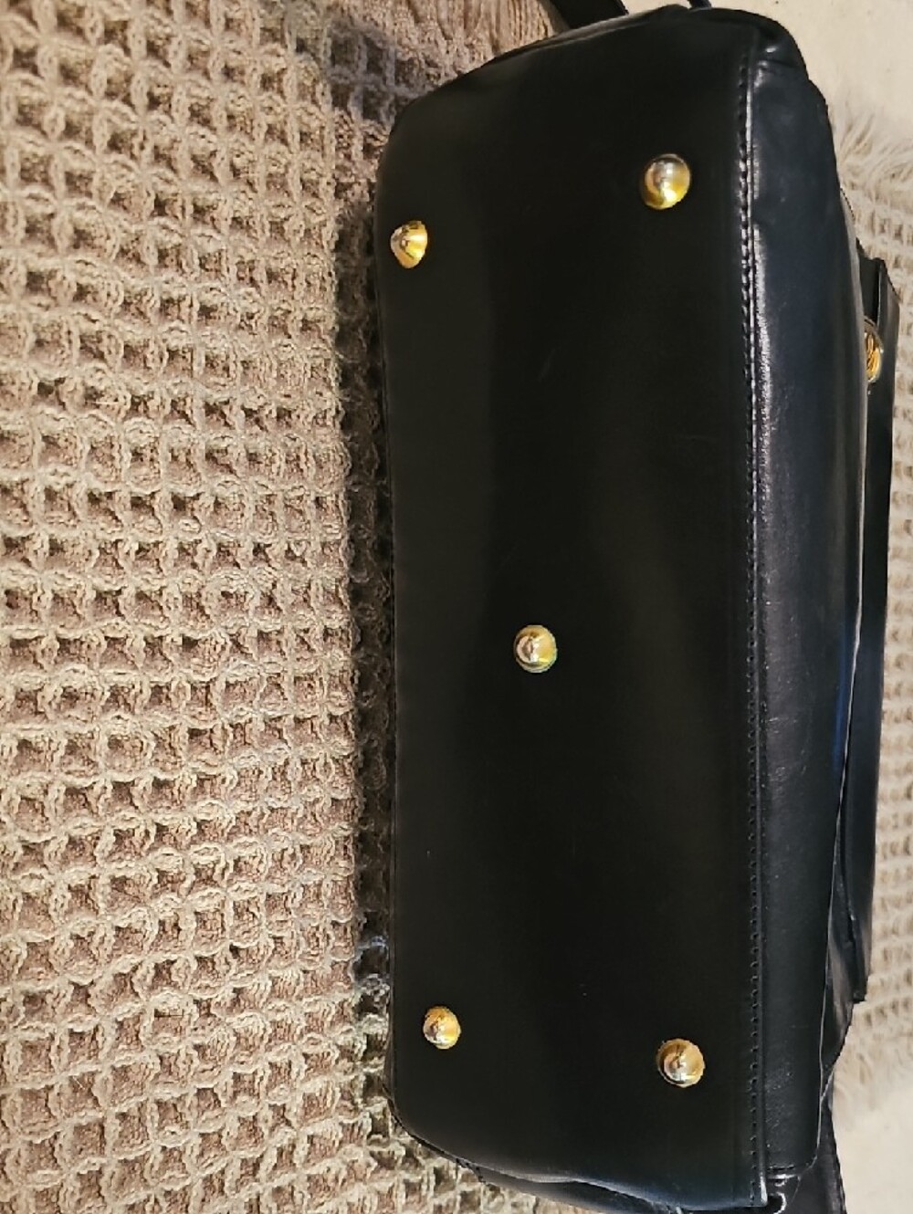 Marino Orlandi Black Leather Crossbody with Gold-Tone Lock - Picture 3 of 8